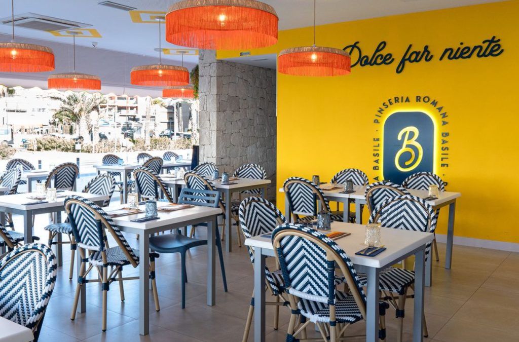Restaurante Basile_diseño de marca en Alicante by LA SUIZA